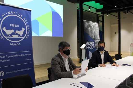 Ir a la noticia Hidrogea y el Banco de Alimentos del Segura fomentan la factura digital “en beneficio de las personas con necesidades básicas de alimentación”