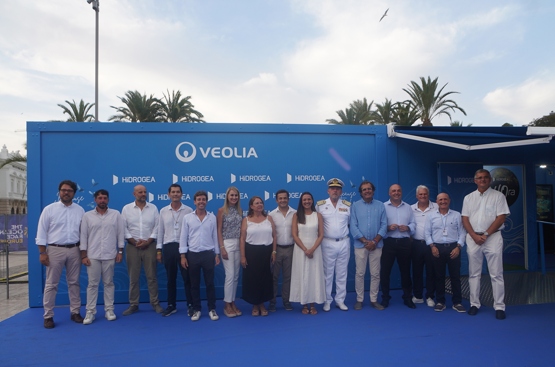 Ir a la noticia Miles de personas disfrutan de la propuesta sostenible en el stand de Hidrogea durante la inauguración de The Ocean Race