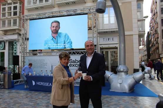 Ir a la noticia Hidrogea desmonta las excusas por las que no se consume agua del grifo