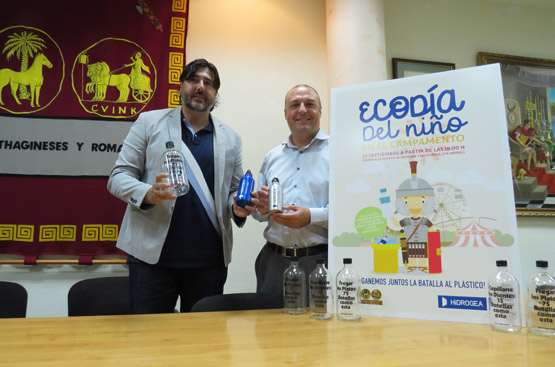 Ir a la noticia Hidrogea y la Federación de Tropas y Legiones ponen en marcha el “Ecodía” en el campamento festero