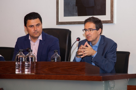 Ir a la noticia Hidrogea conciencia a los usuarios sobre el valor del agua con la campaña para promover su consumo responsable